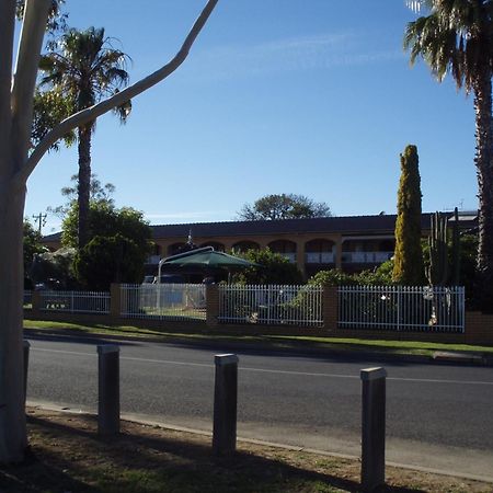 Lakeview Motel Yarrawonga Exterior foto