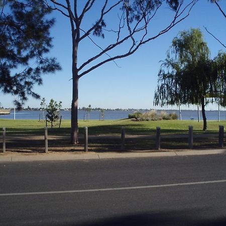 Lakeview Motel Yarrawonga Exterior foto