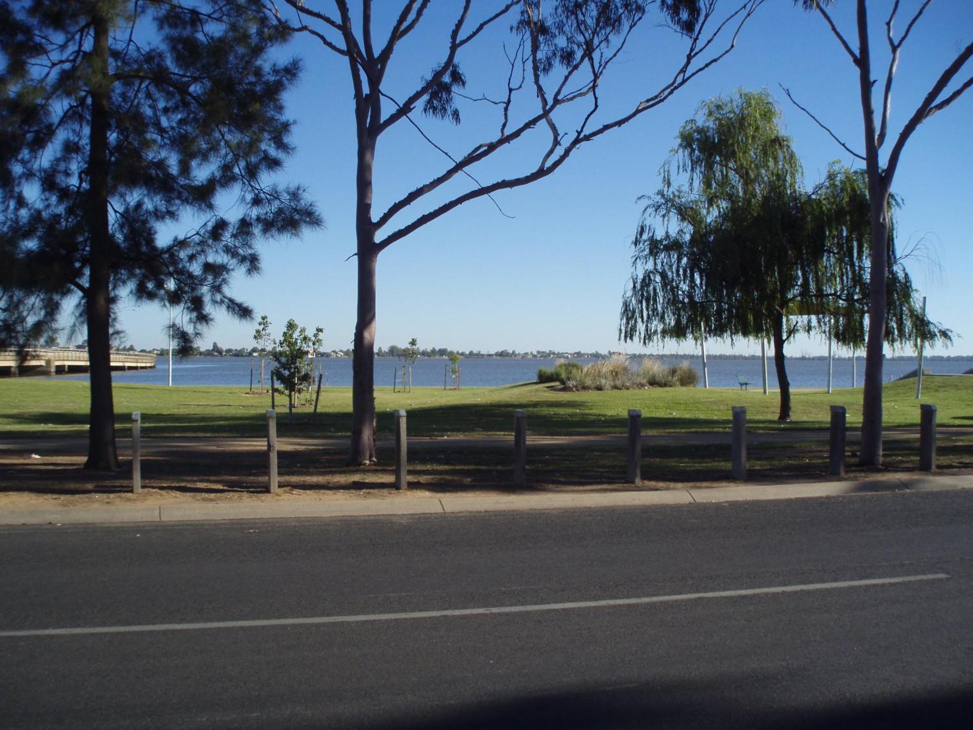 Lakeview Motel Yarrawonga Exterior foto